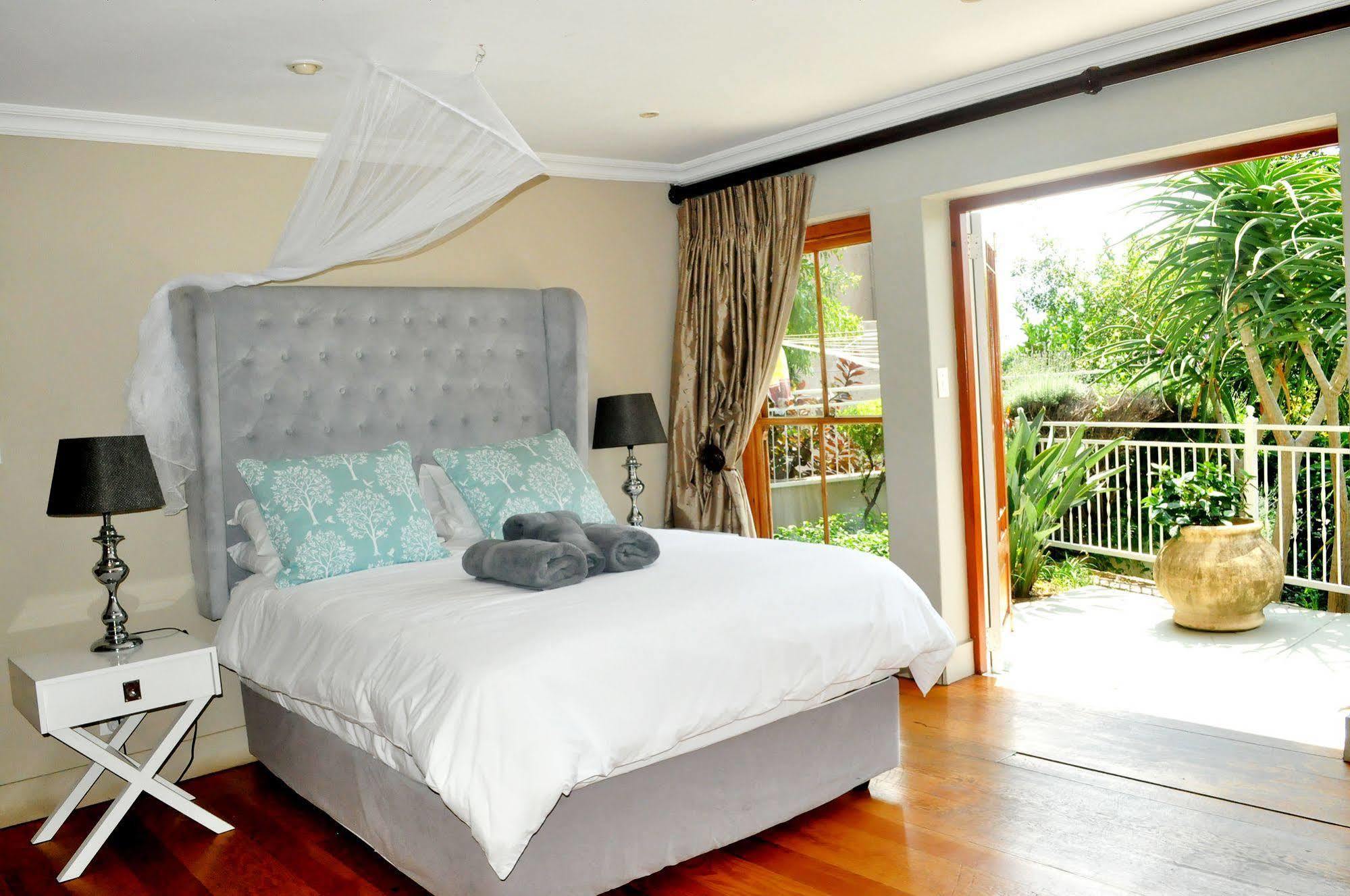 Fever Tree Manor Hartbeespoort Exteriör bild